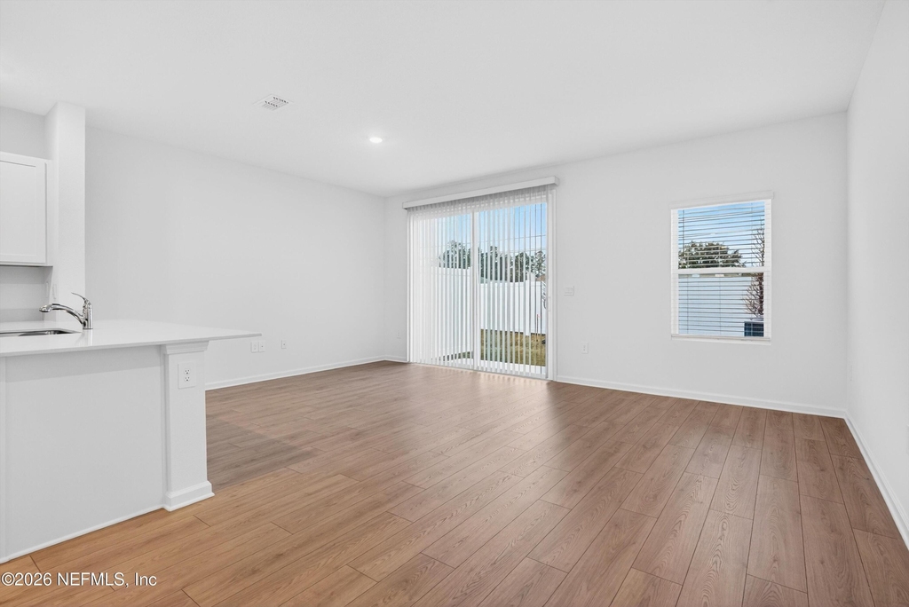 1460 Jeremiah Street - Photo 15