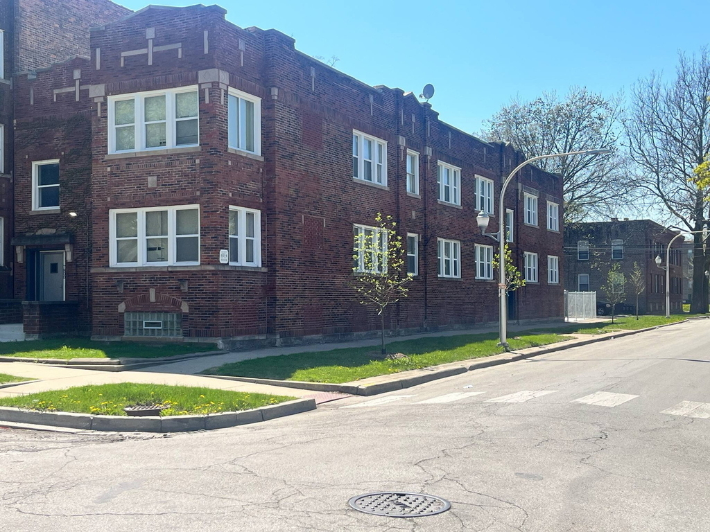 7800 S Burnham Avenue - Photo 9