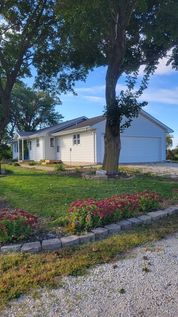 39w340 W Route 20 Highway - Photo 1