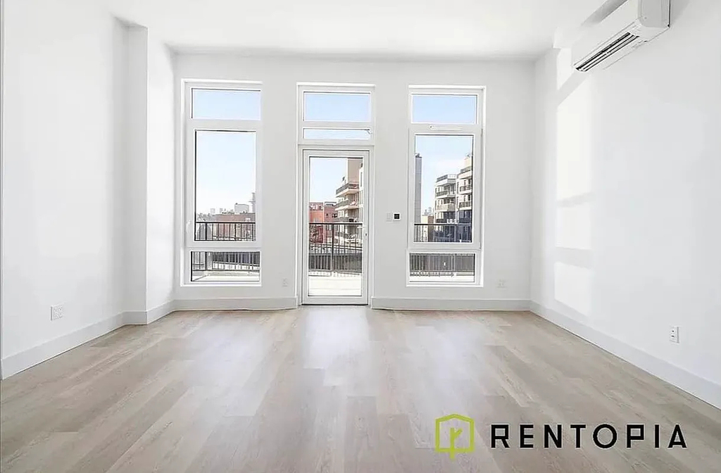 74 N 1st St. Brooklyn, NY 11249 - Photo 3
