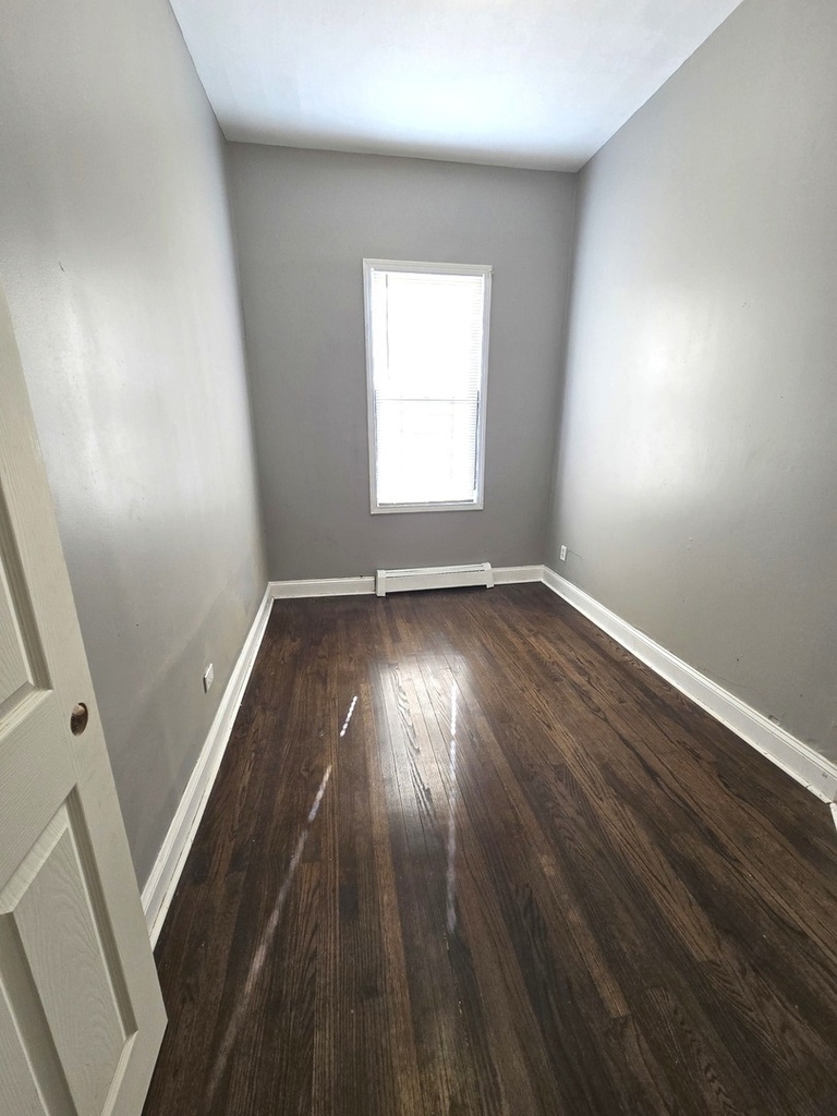 253 W 118th Street - Photo 10