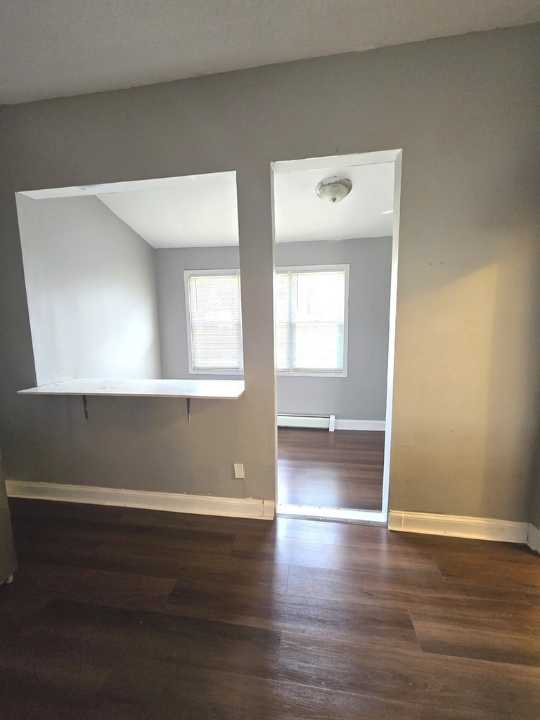253 W 118th Street - Photo 6