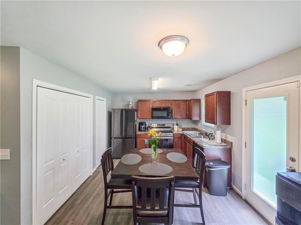 4709 Tradition Parkway - Photo 2