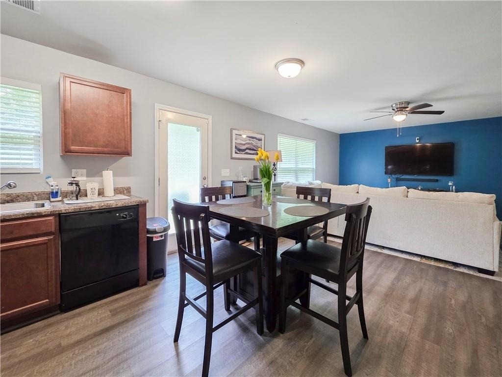 4709 Tradition Parkway - Photo 8