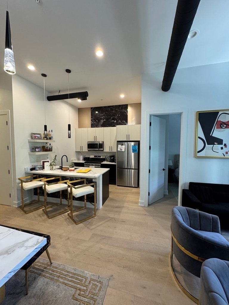 77 W Chestnut Street - Photo 1