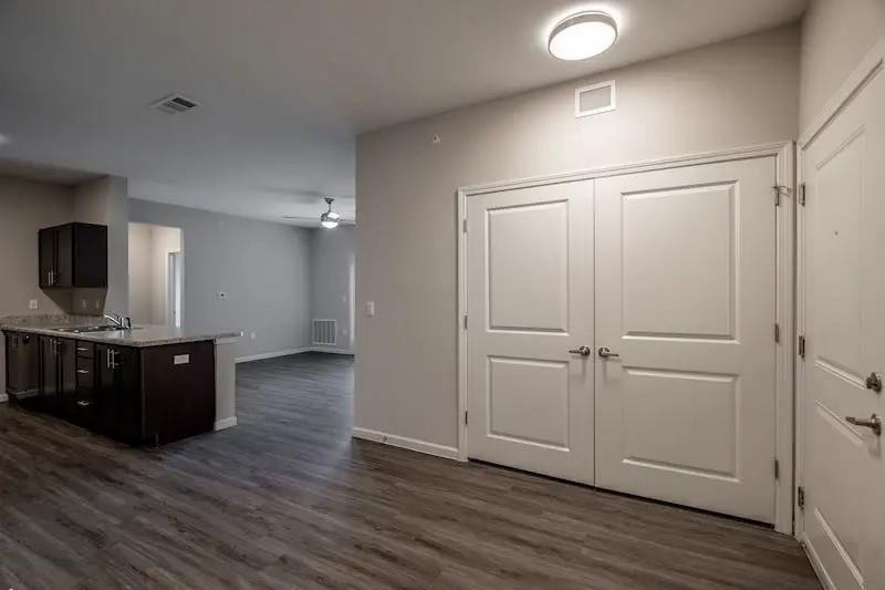 516 N Pierce St - Photo 10