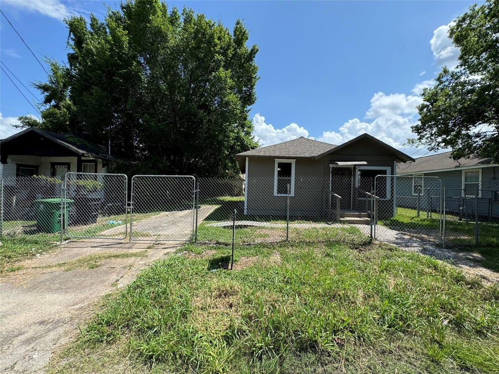 3428 Reeves Street - Photo 9