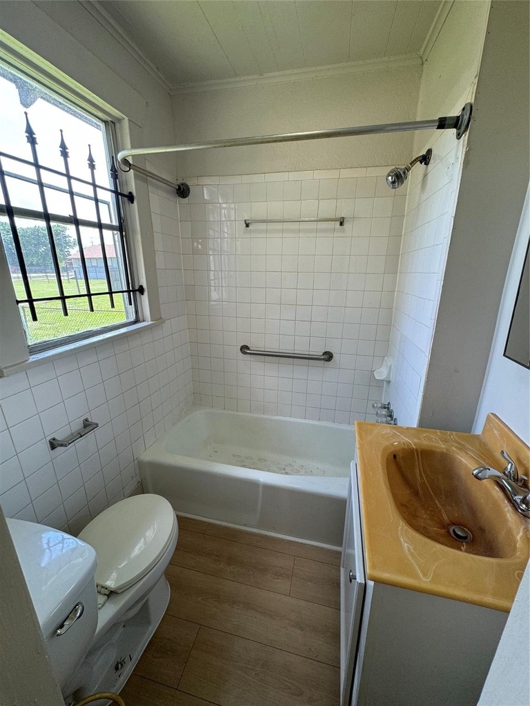 3428 Reeves Street - Photo 4