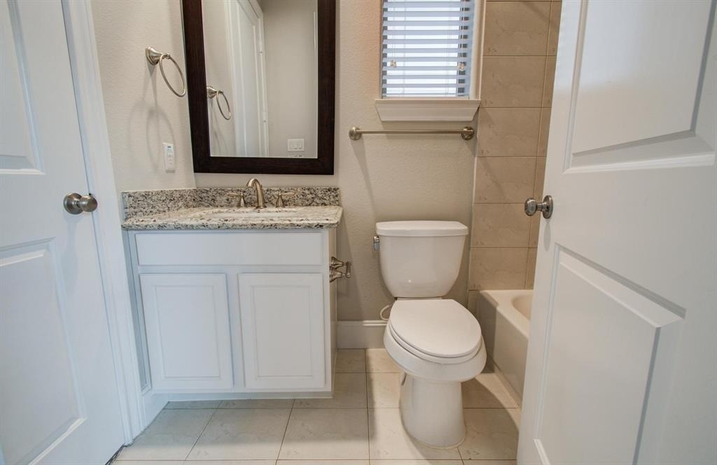 610 Delano Street - Photo 4