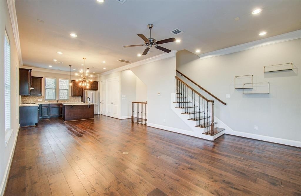 610 Delano Street - Photo 11