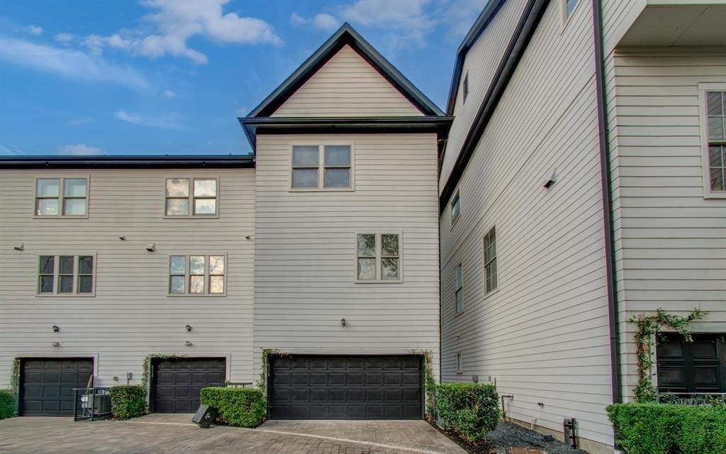 610 Delano Street - Photo 1
