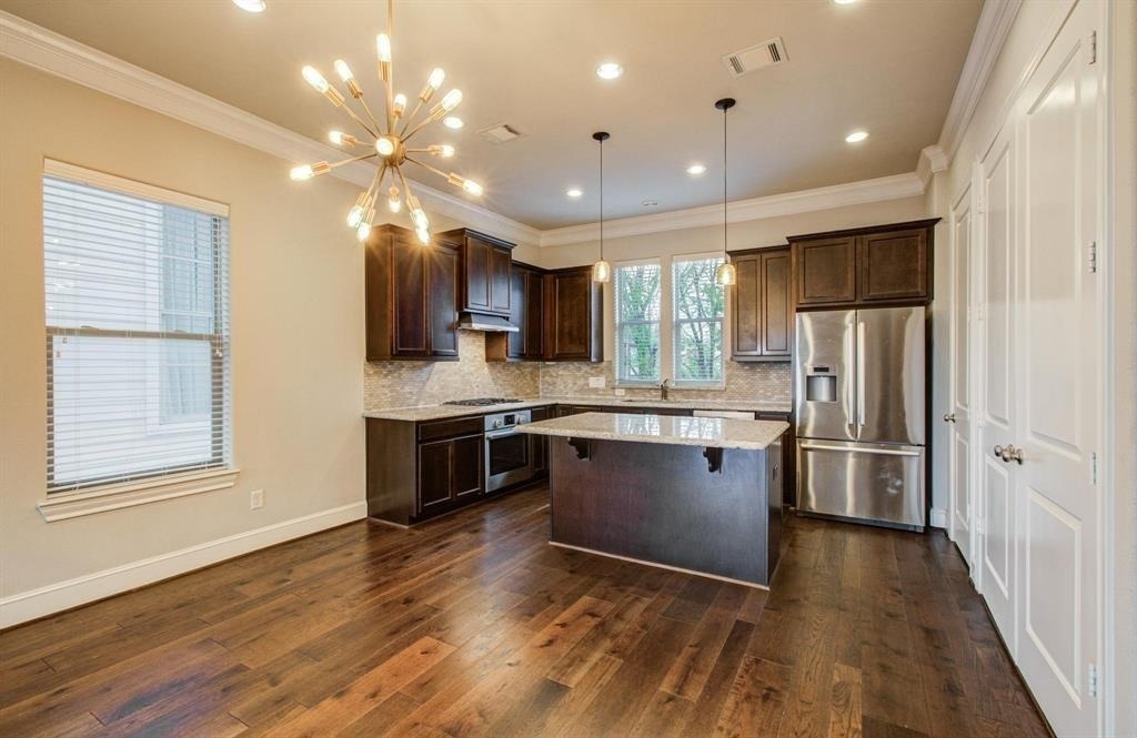 610 Delano Street - Photo 9