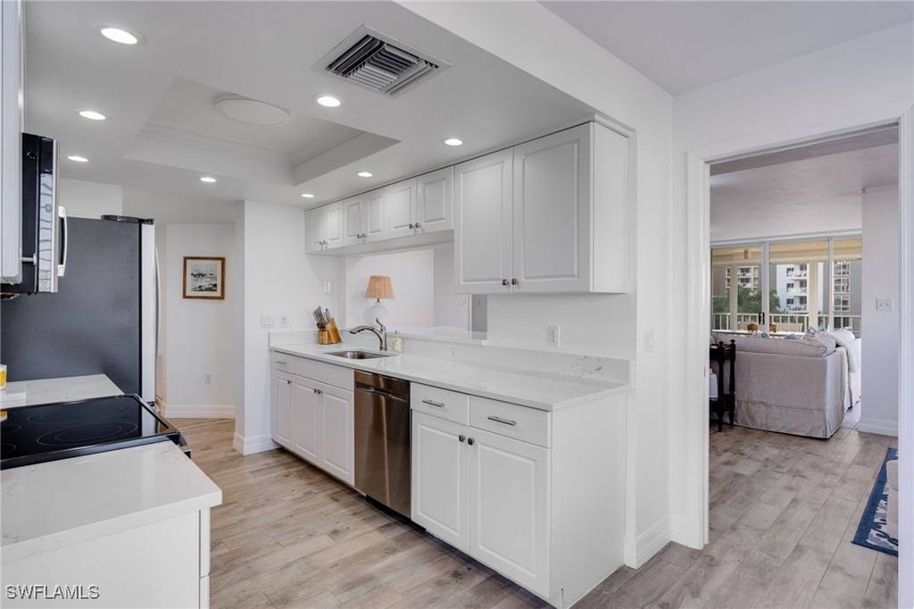 11118 Gulf Shore Drive - Photo 12