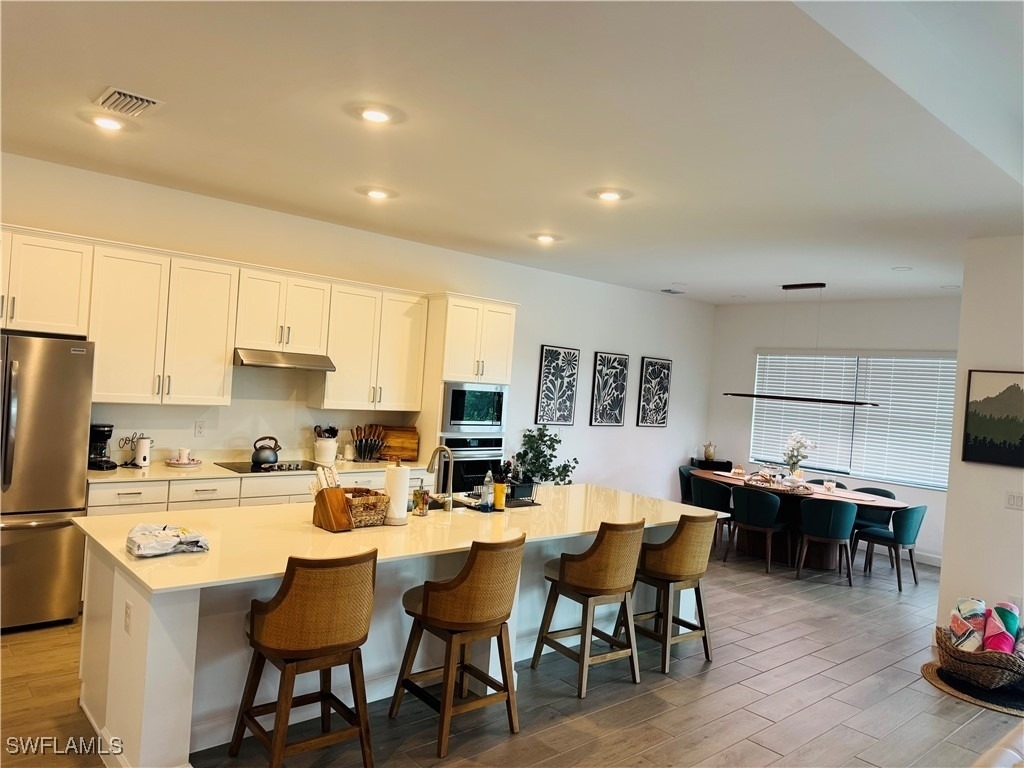 10798 Timber Creek Drive - Photo 2
