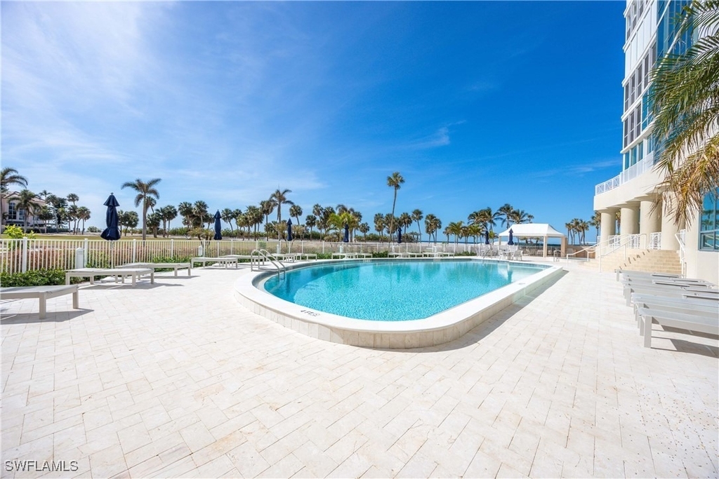 3991 Gulf Shore Boulevard N - Photo 39