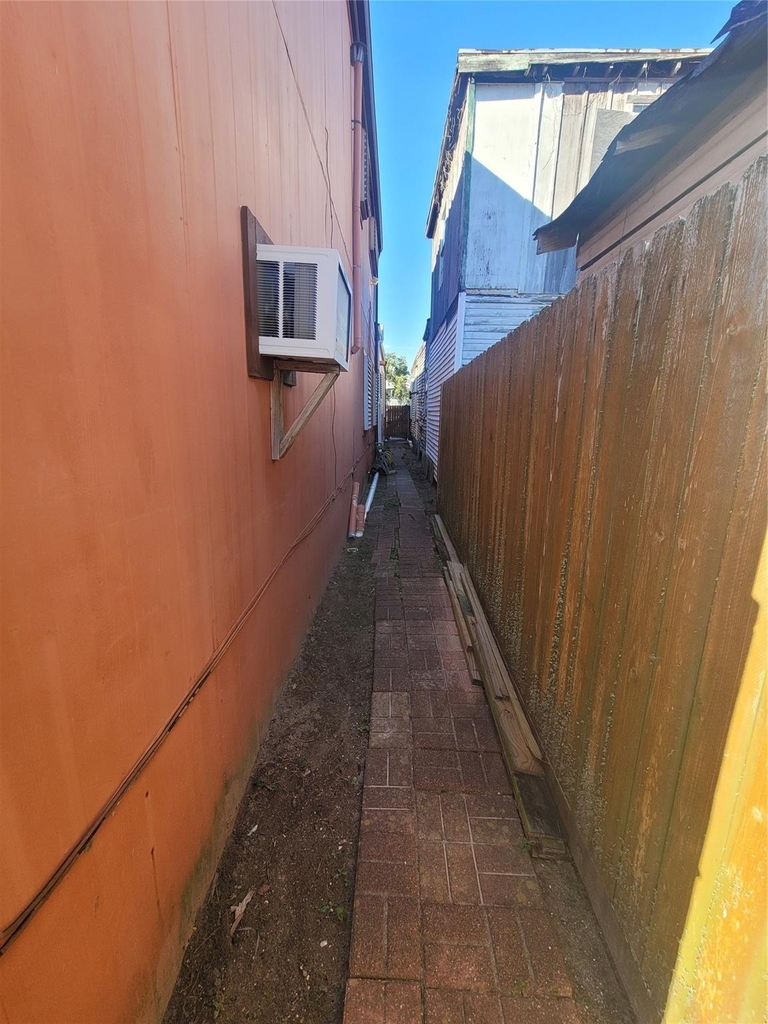 3321 Avenue M - Photo 13