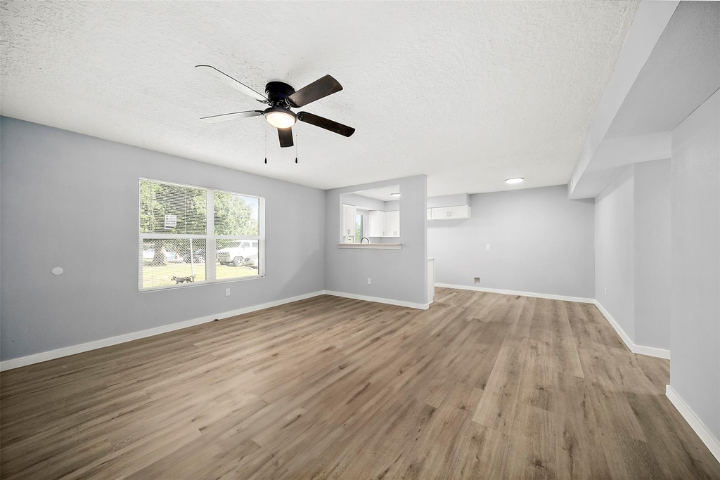 16415 Woodrow Street - Photo 8