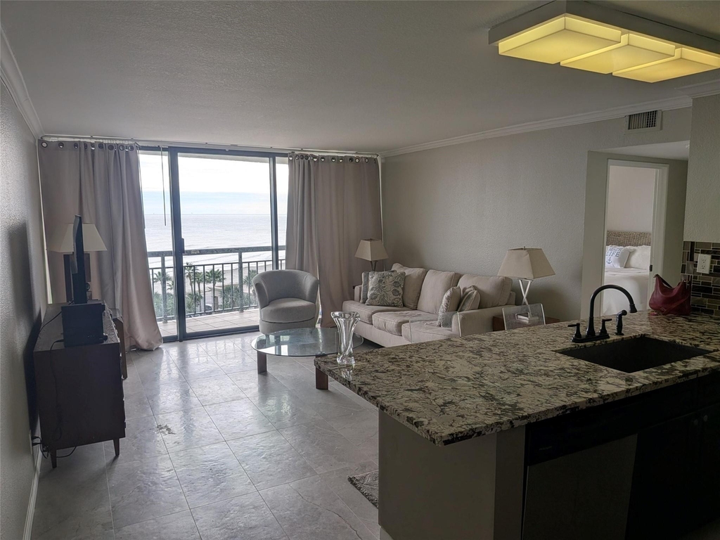 5220 Seawall Boulevard - Photo 1