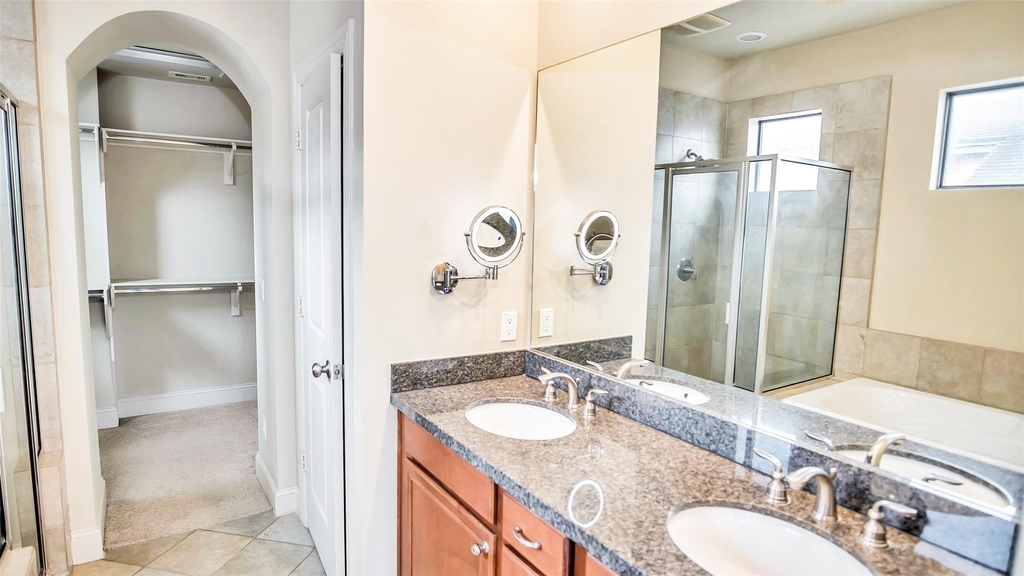 1611 Silver Street - Photo 15