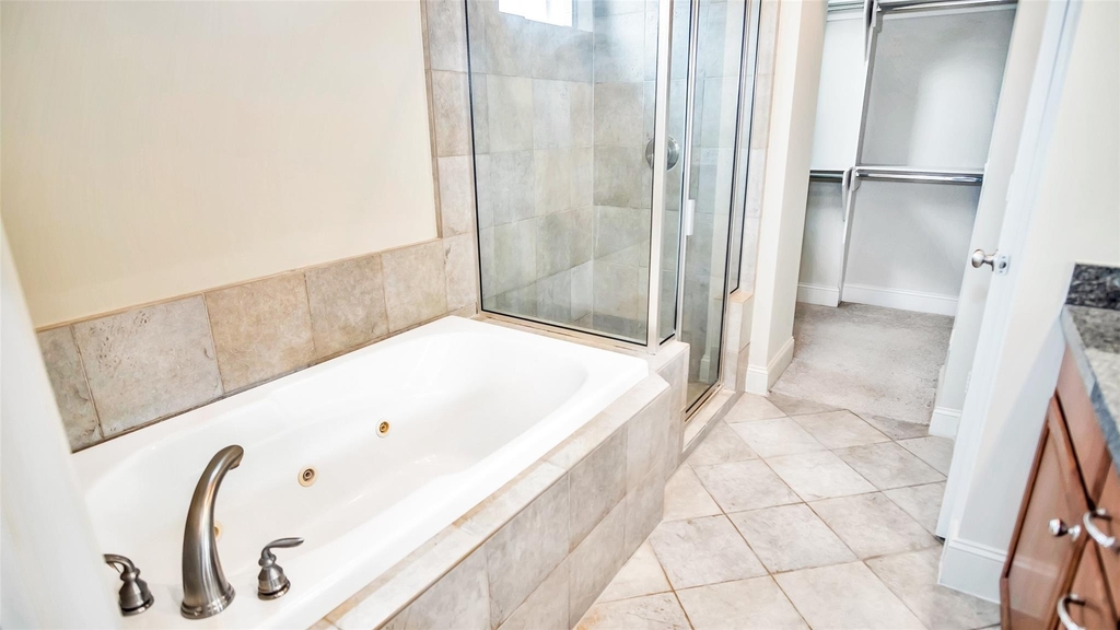 1611 Silver Street - Photo 16