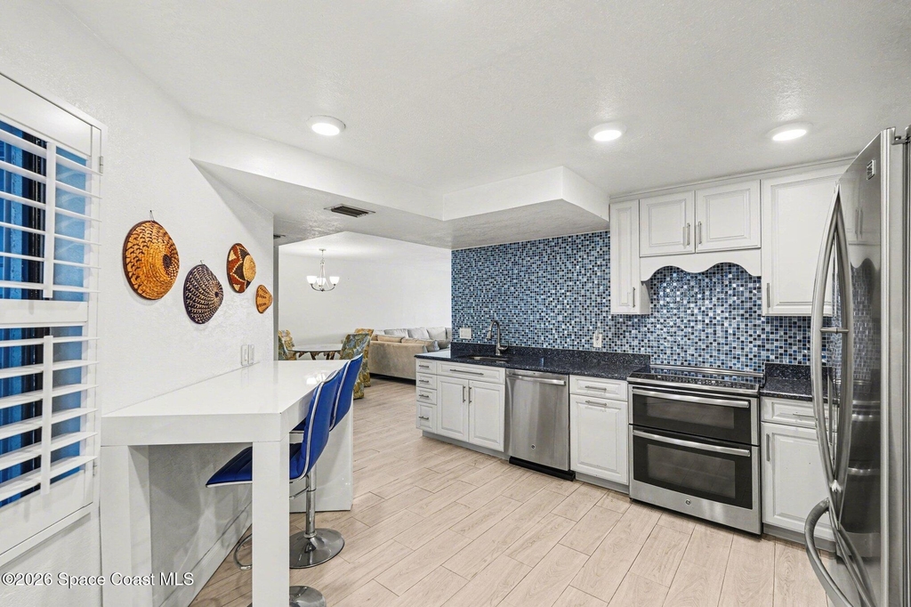 3613 S Banana River Boulevard - Photo 4