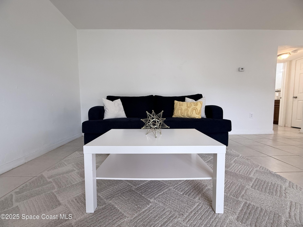 1440 Parkway Drive - Photo 3