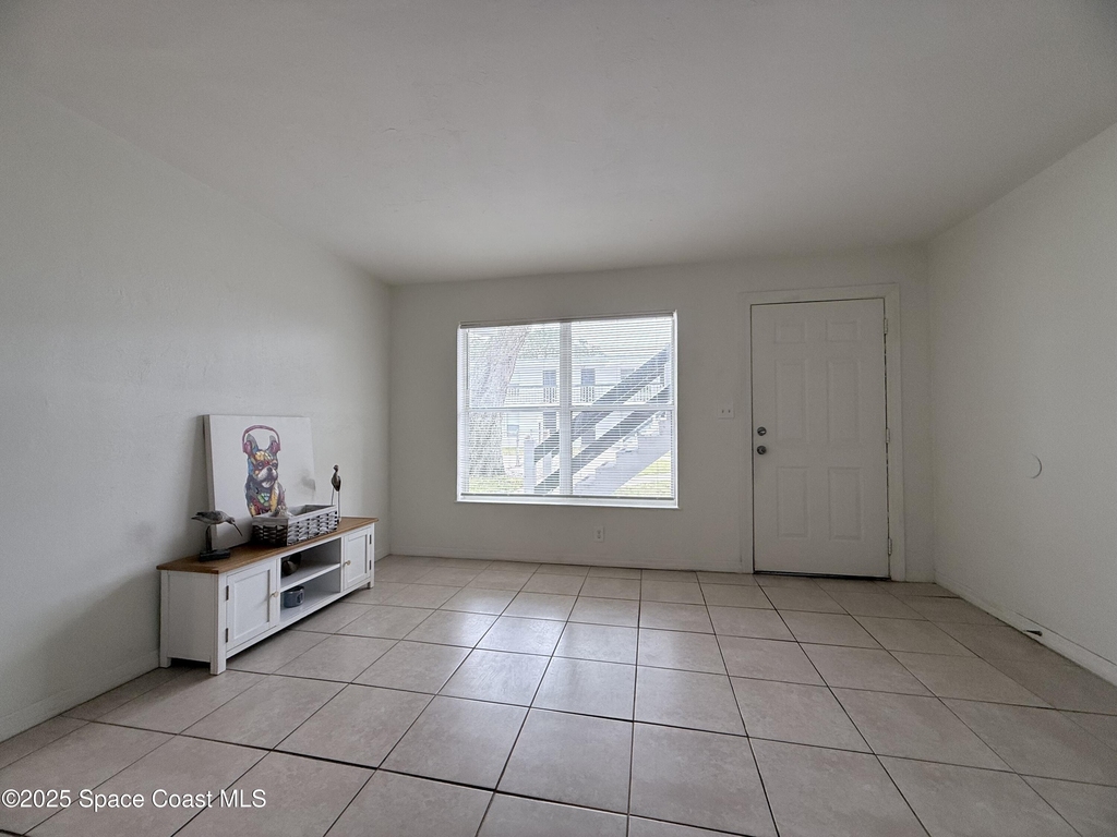 1440 Parkway Drive - Photo 7