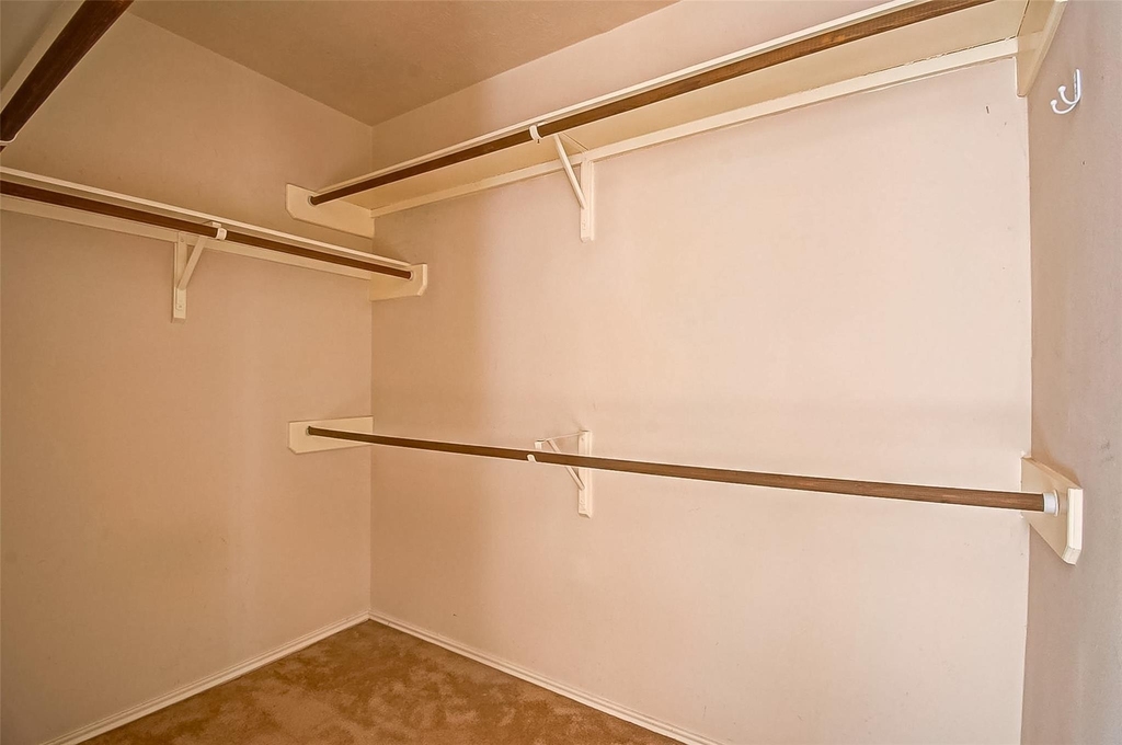 21206 Wortham Oaks Drive - Photo 23