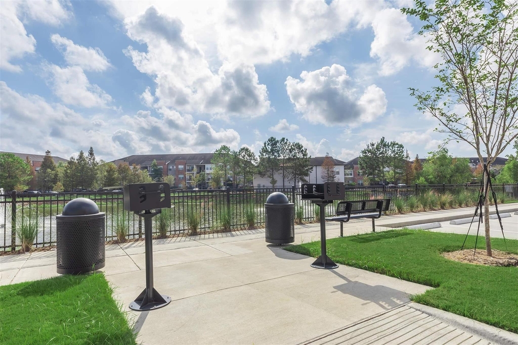11777 Nicholson Dr - Photo 10