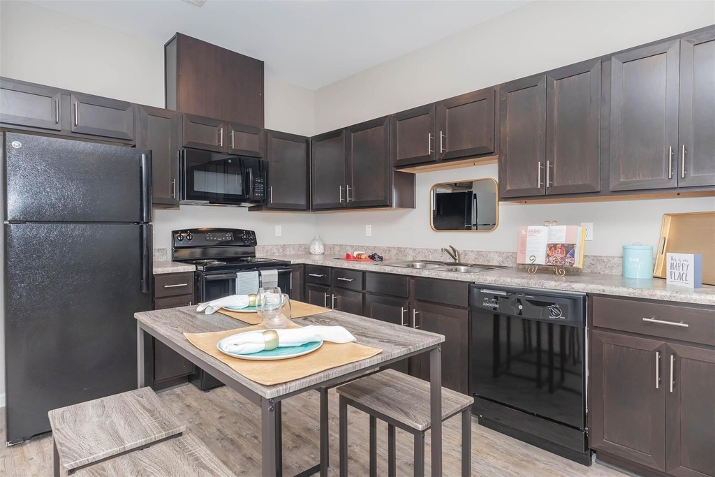 11777 Nicholson Dr - Photo 14