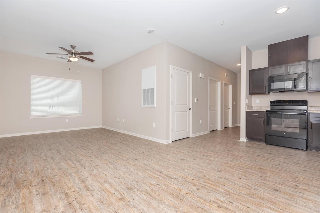 11777 Nicholson Dr - Photo 15