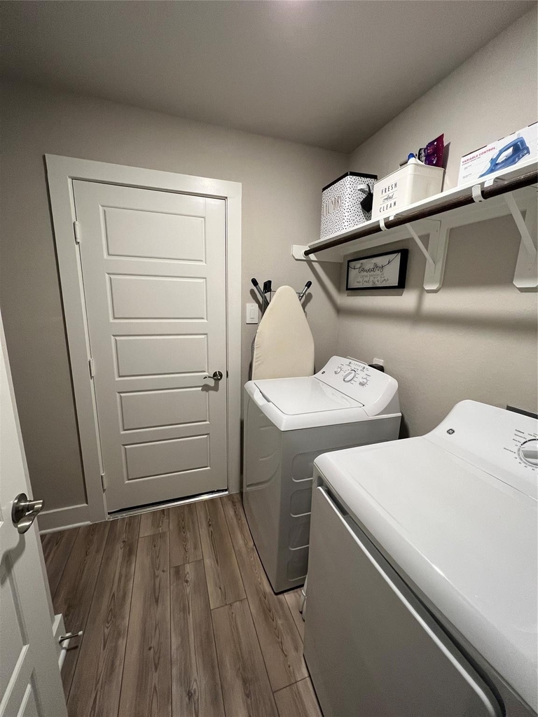 10542 Preserve Way - Photo 10