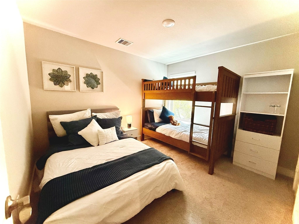 10542 Preserve Way - Photo 11