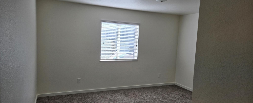 21155 Gosling Road - Photo 8