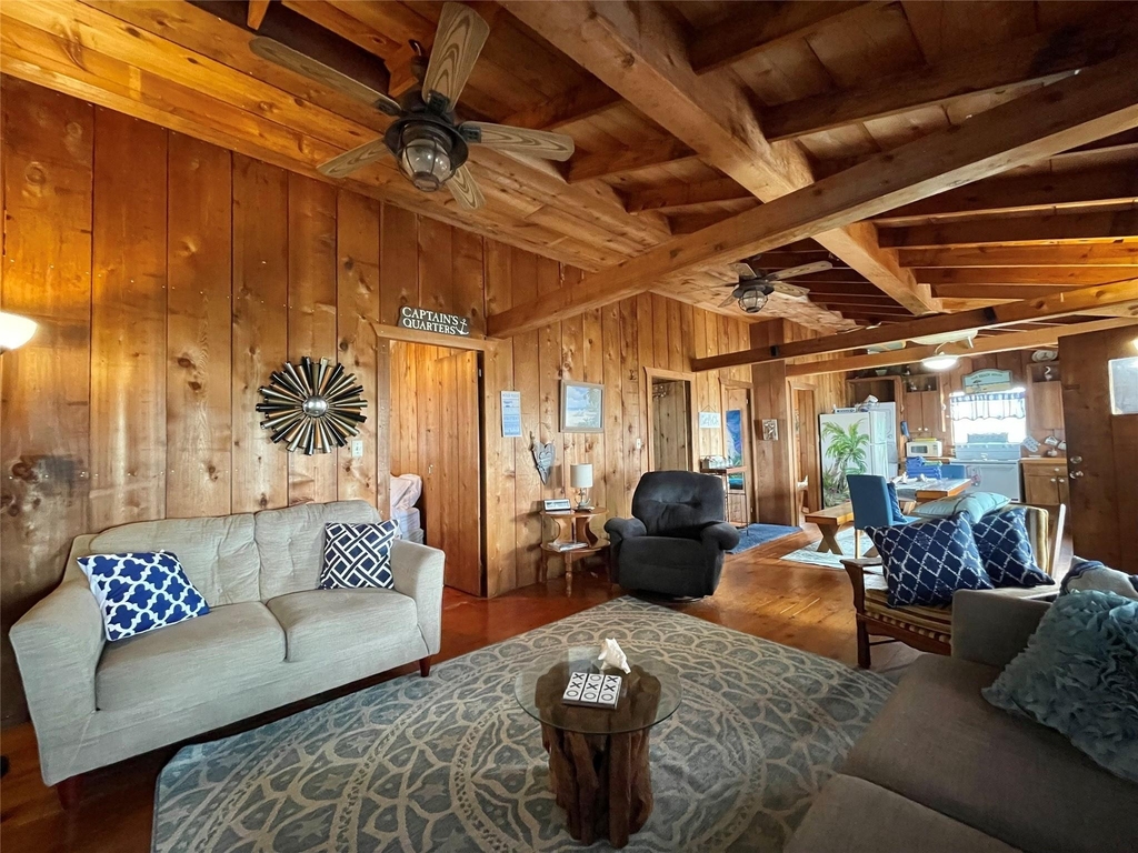1111 Surf Drive - Photo 17