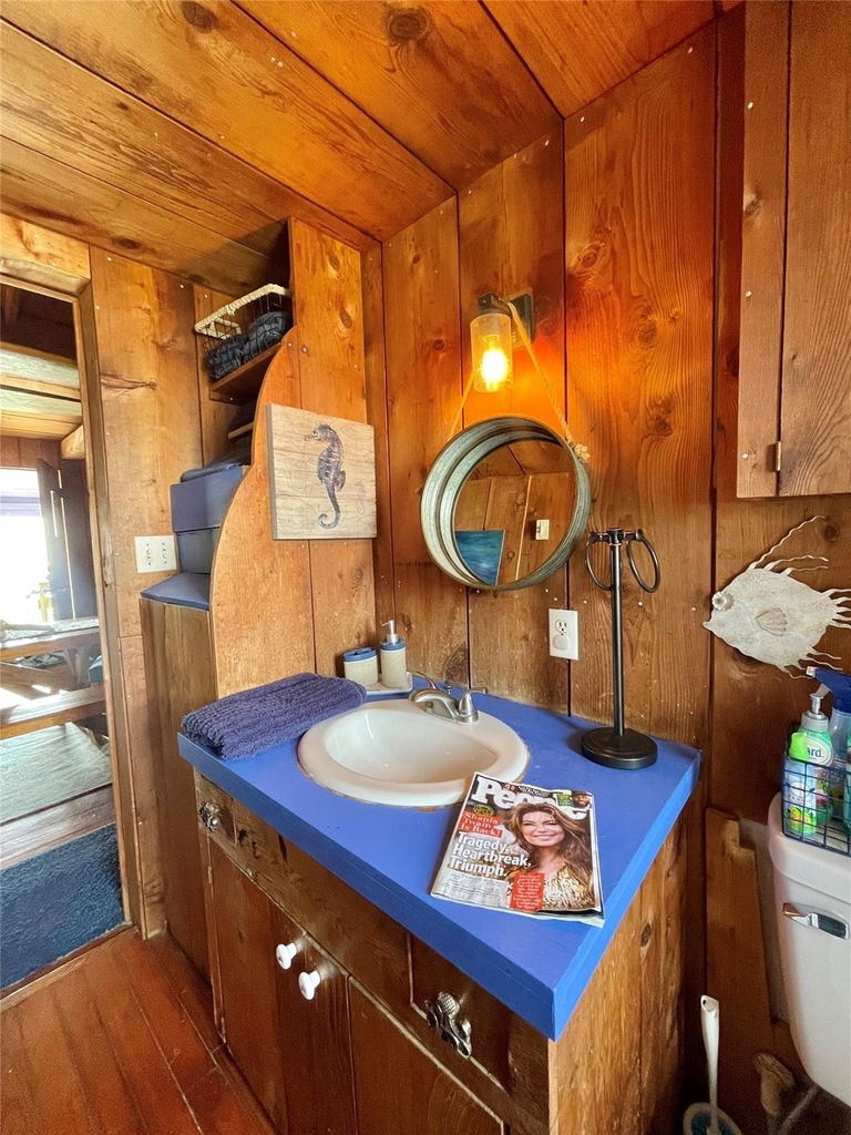 1111 Surf Drive - Photo 26
