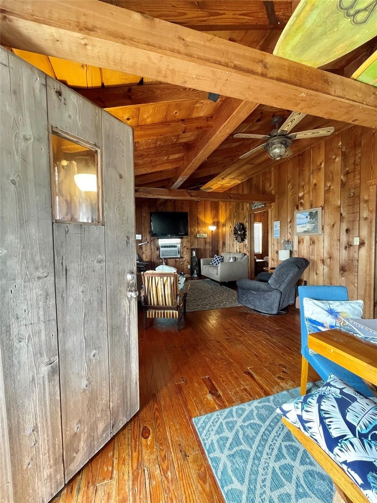 1111 Surf Drive - Photo 20