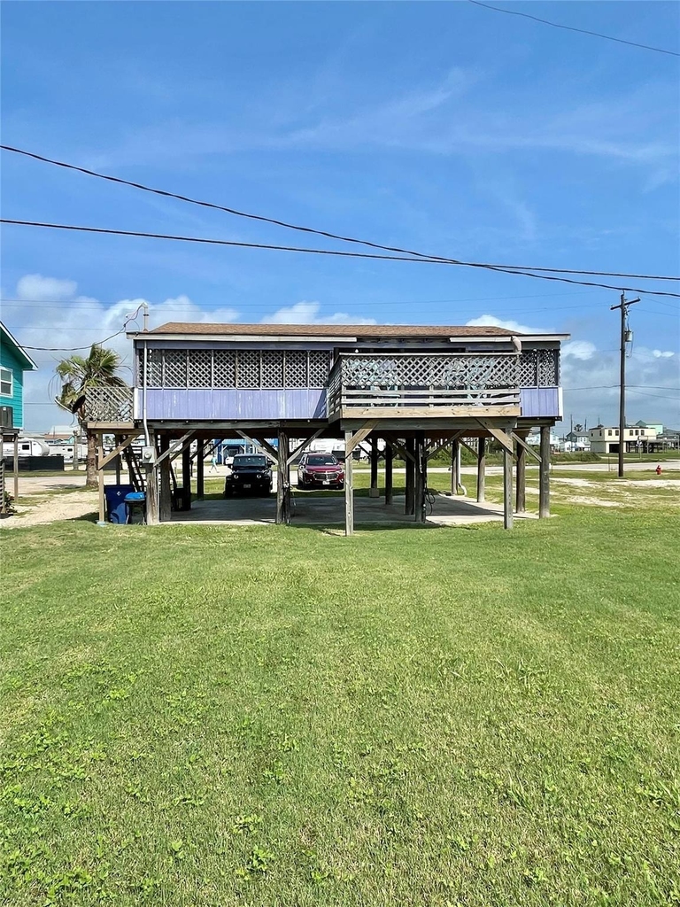 1111 Surf Drive - Photo 4