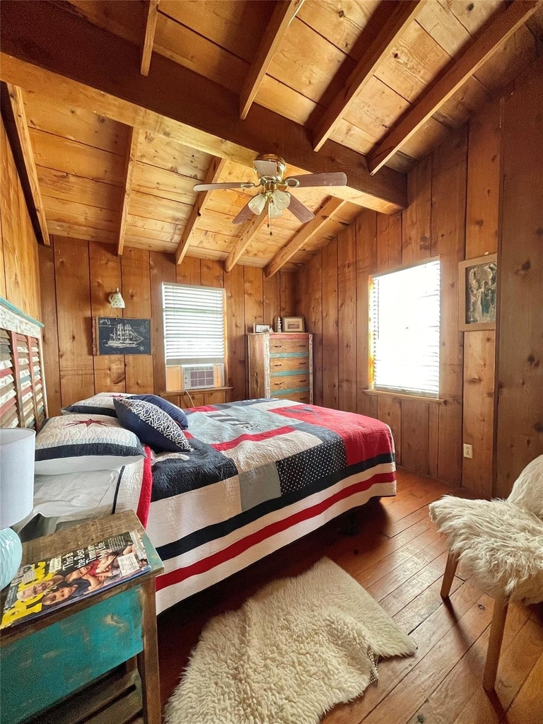 1111 Surf Drive - Photo 11