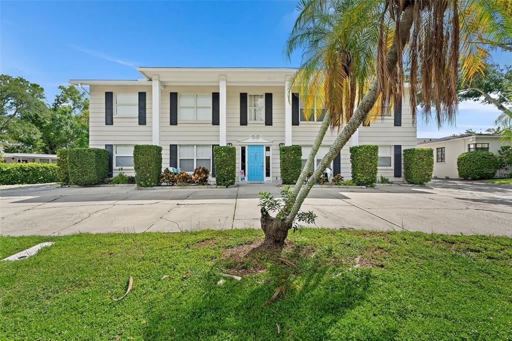 503 Monterey Boulevard Ne - Photo 2