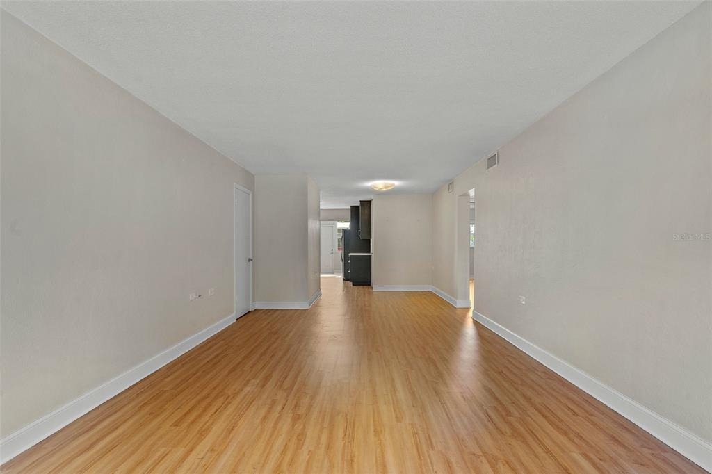 503 Monterey Boulevard Ne - Photo 9