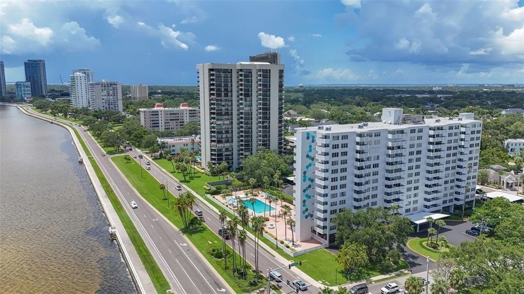 2401 Bayshore Boulevard - Photo 21