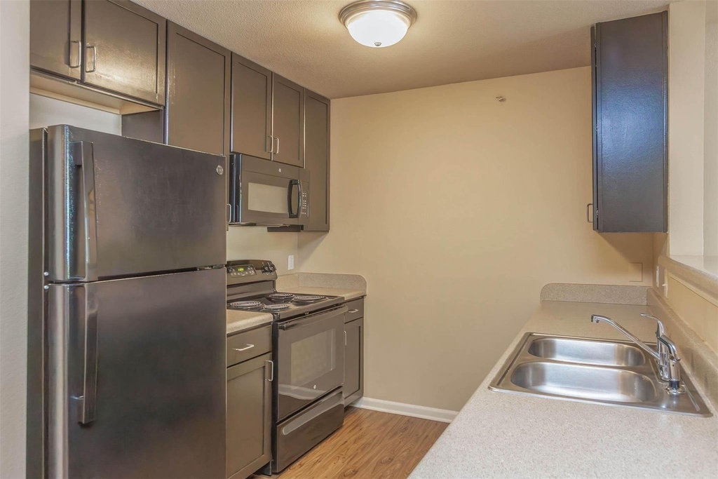 11320 Greenwell Springs Rd - Photo 12