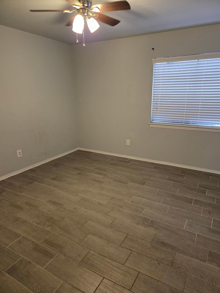 306 North Street - Photo 8