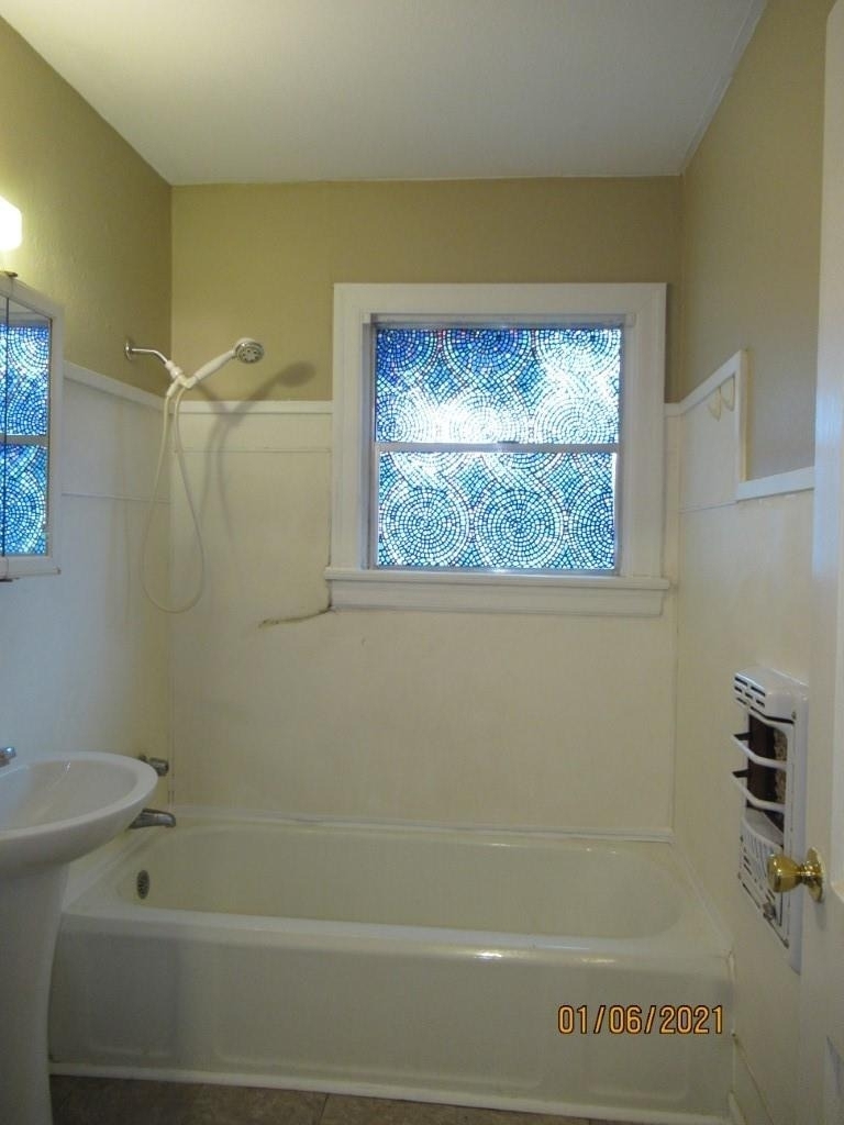 318 Circle Way Street - Photo 4