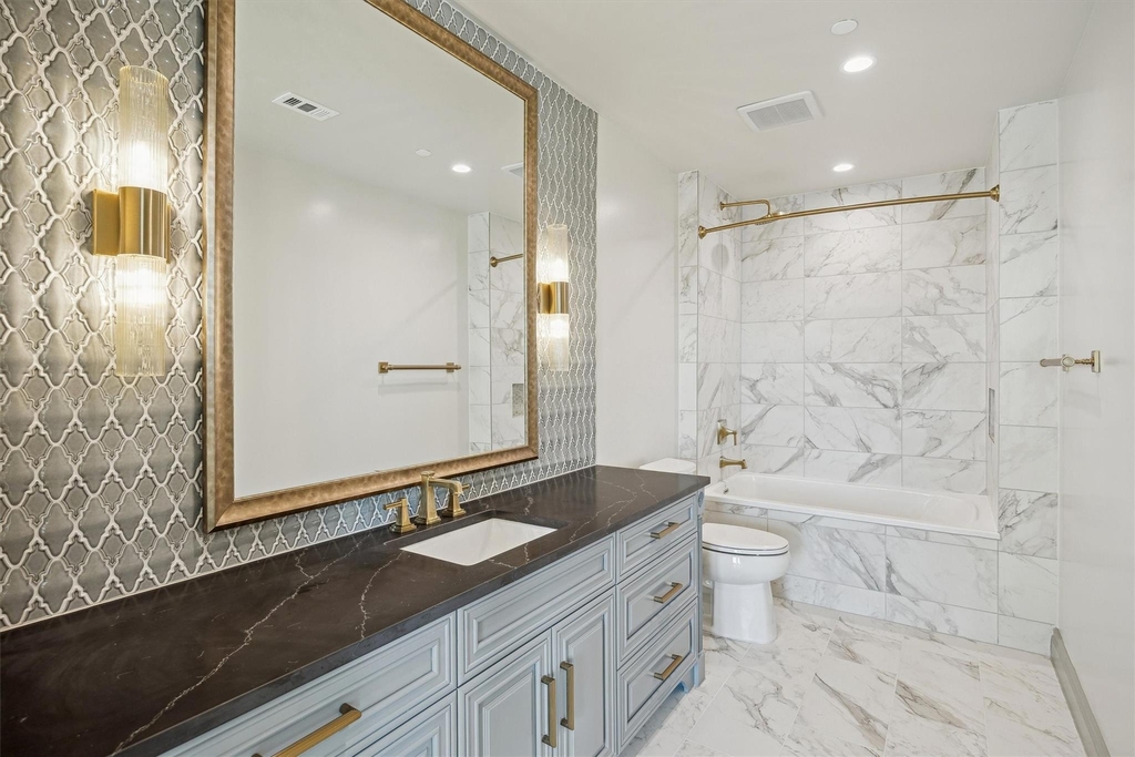 1717 Bissonnet Street - Photo 25