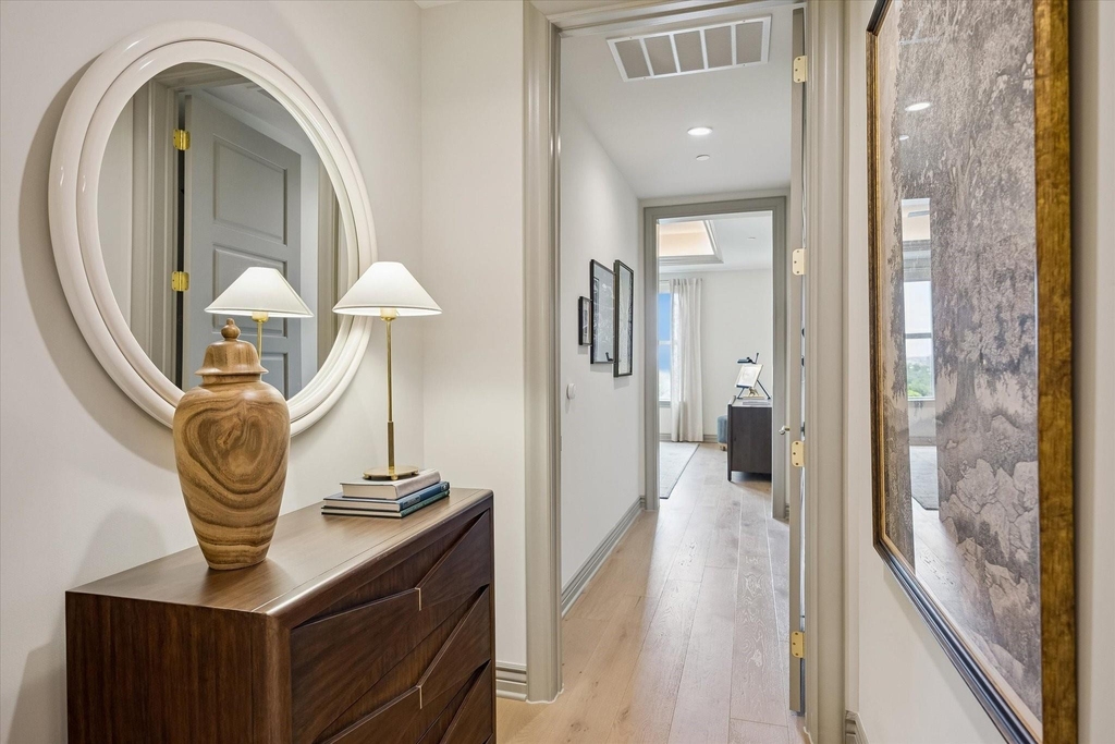 1717 Bissonnet Street - Photo 45