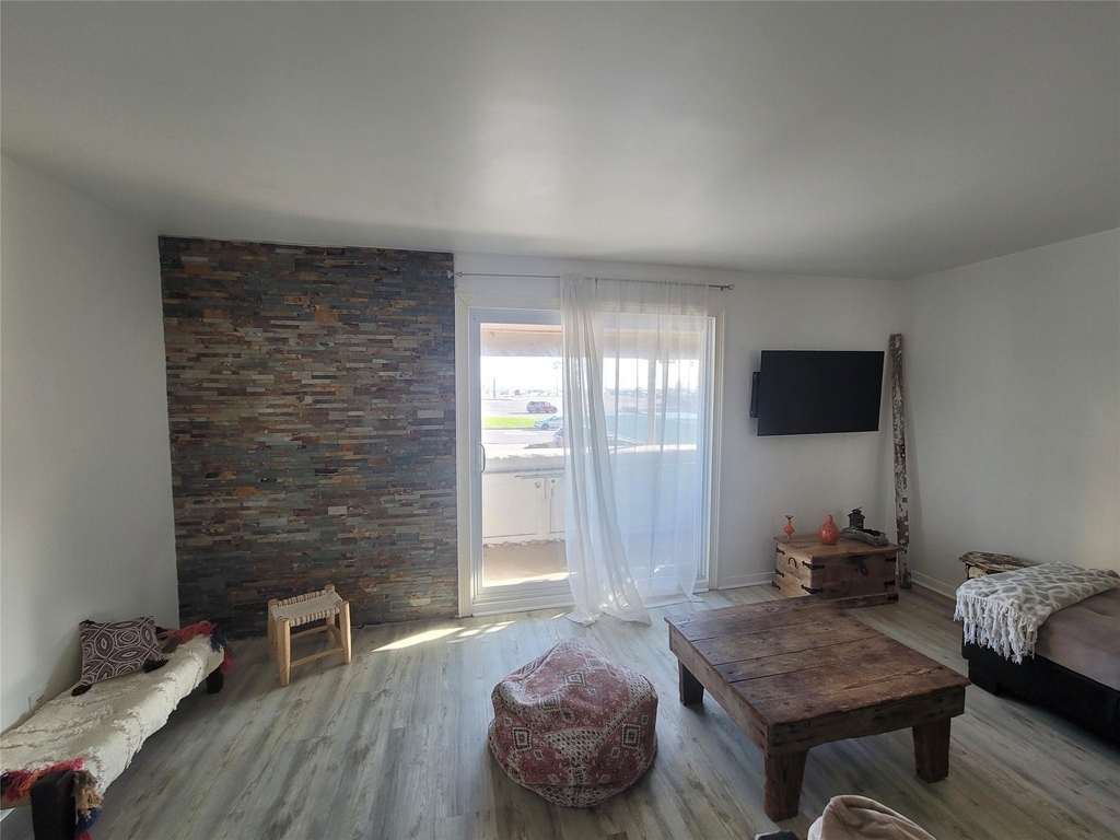 215 Postoffice Street - Photo 10