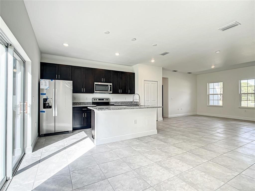 406 Marion Oaks Trail - Photo 18