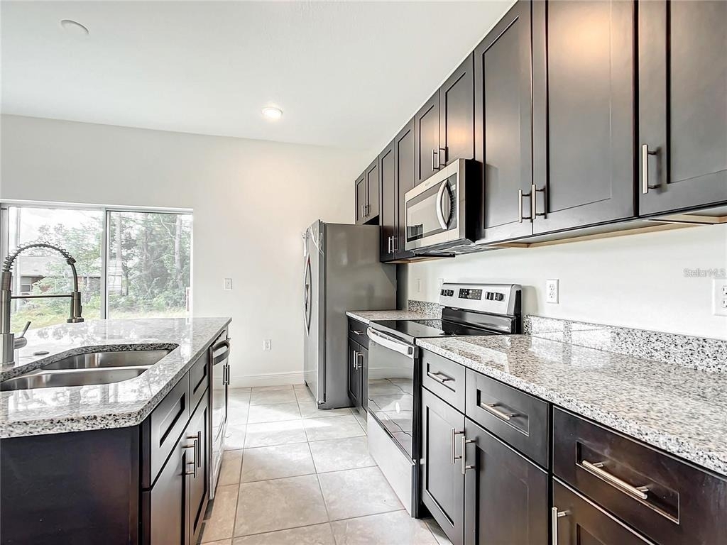 406 Marion Oaks Trail - Photo 14